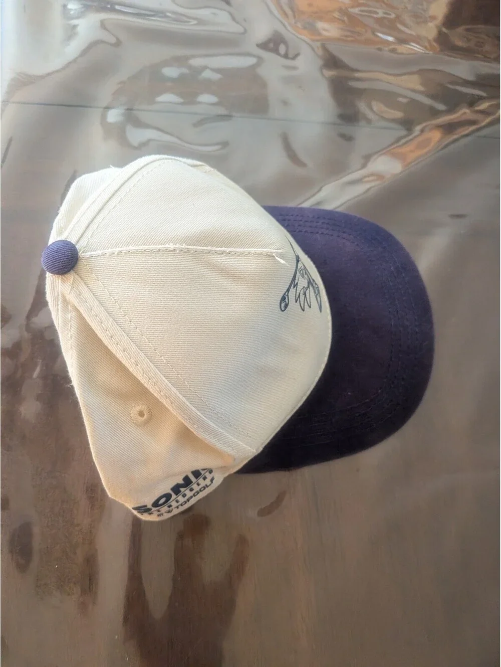 Sega Sonic The Hedgehog Top Golf Hat Cap Adjustable Cream Navy Blue Rare Used